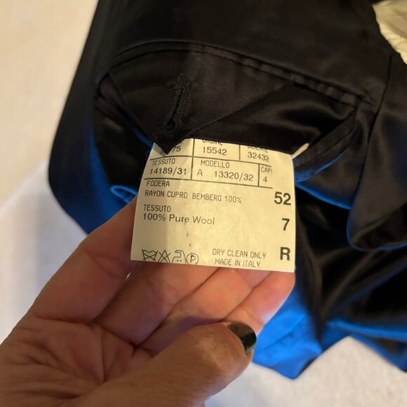 Canali 100% Wool Navy Blazer Sports Coat Plaid Pattern 3 Button Front Size 52R - Picture 10 of 11